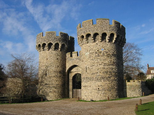 Cooling Castle, Cooling